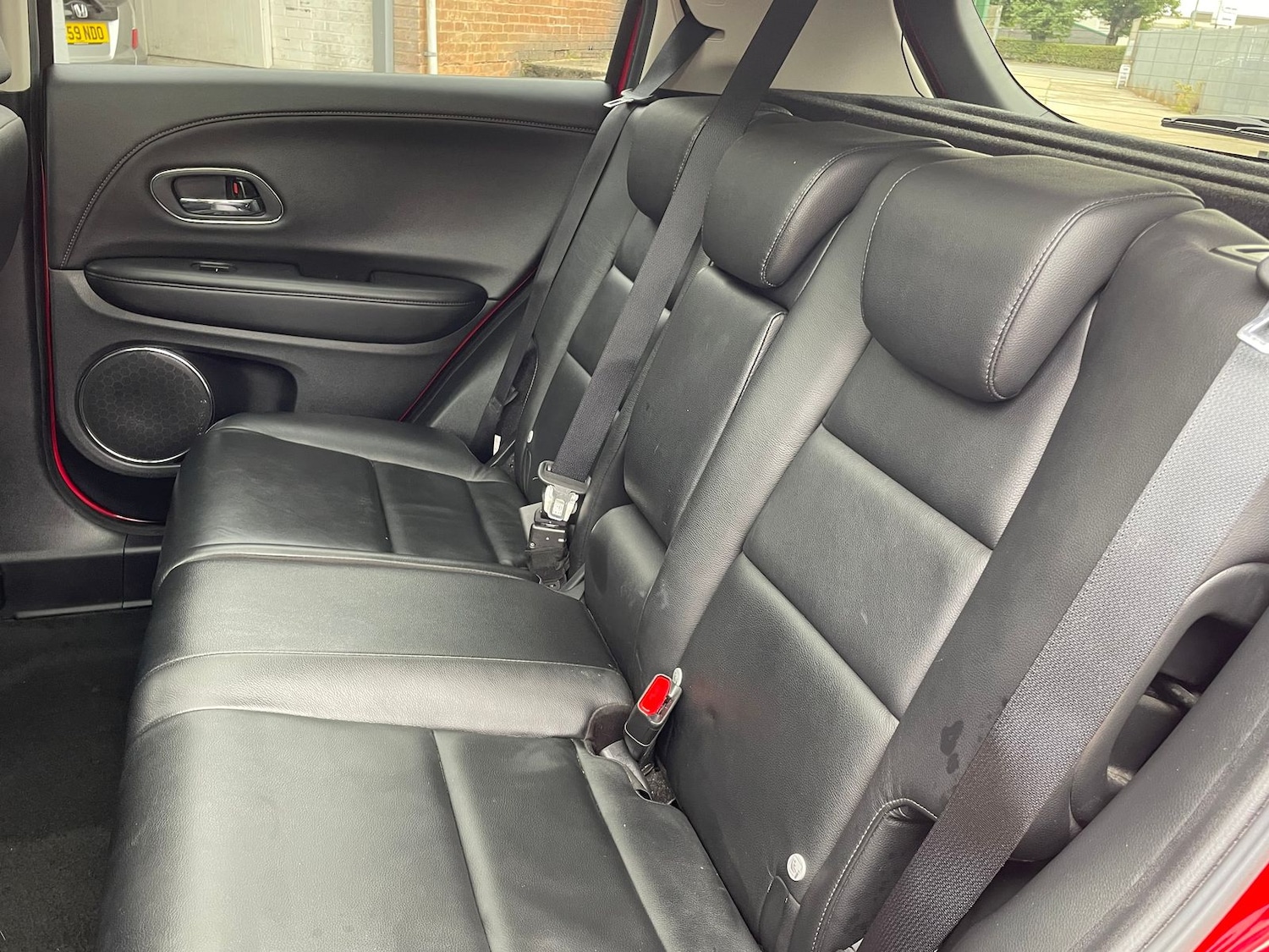 Used Honda HR-V 2017 for sale - 76086570: Photo 10