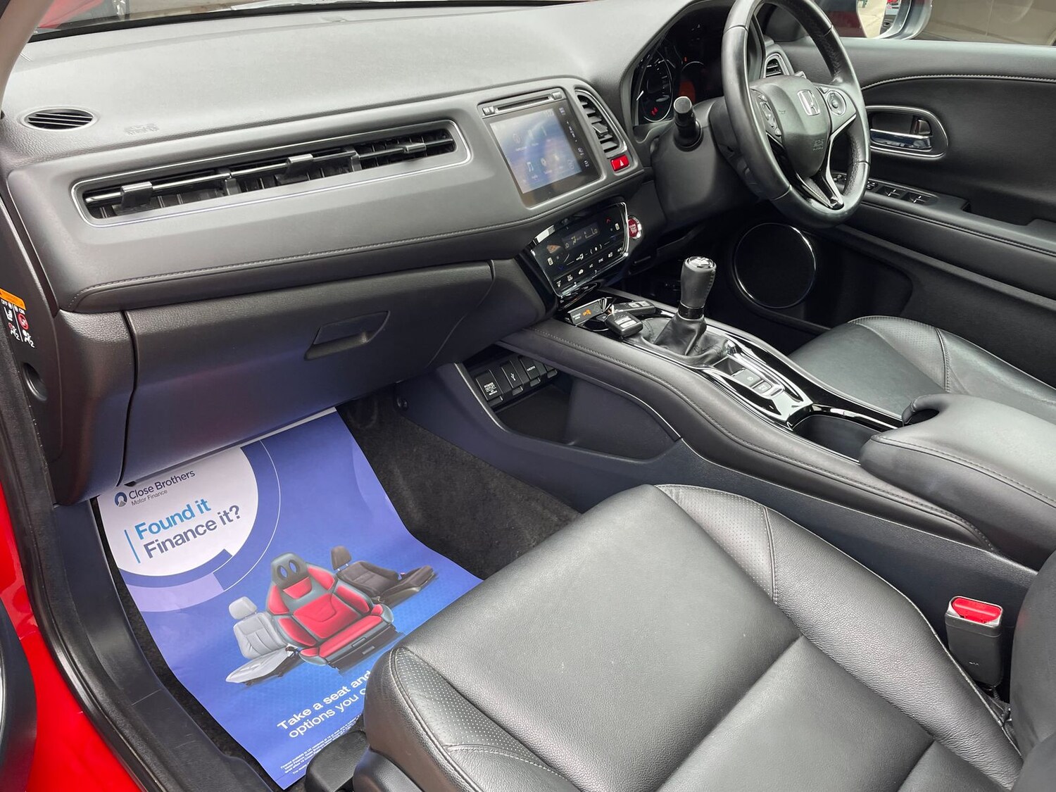 Used Honda HR-V 2017 for sale - 76086570: Photo 30