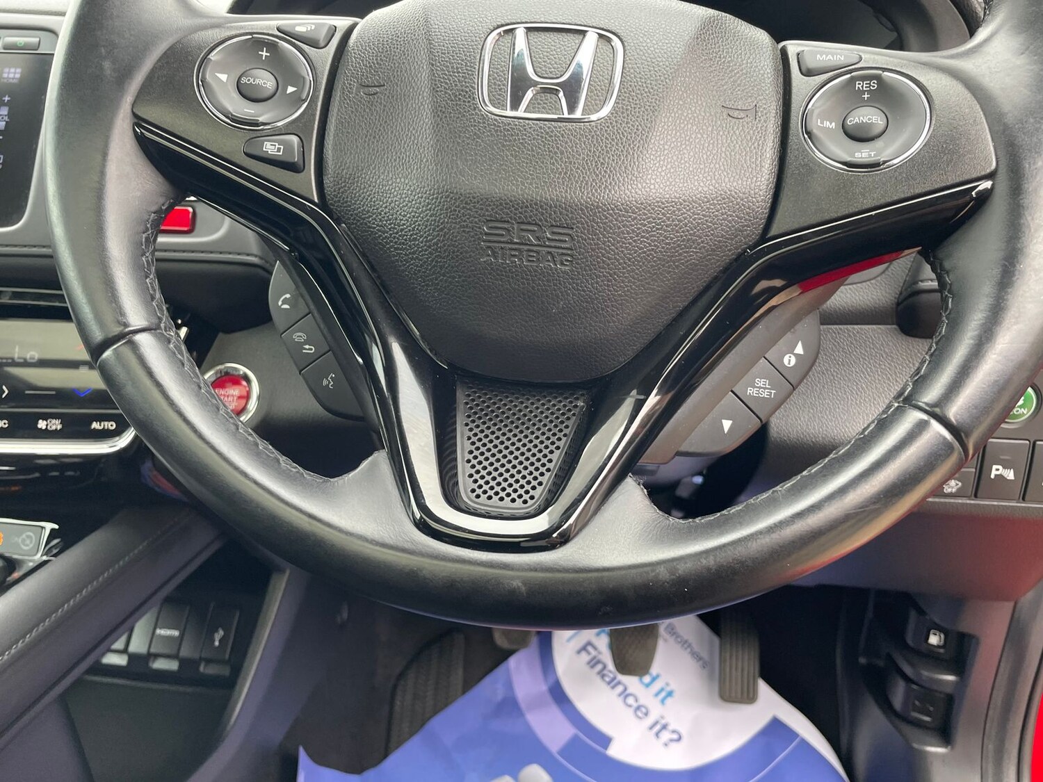 Used Honda HR-V 2017 for sale - 76086570: Photo 34
