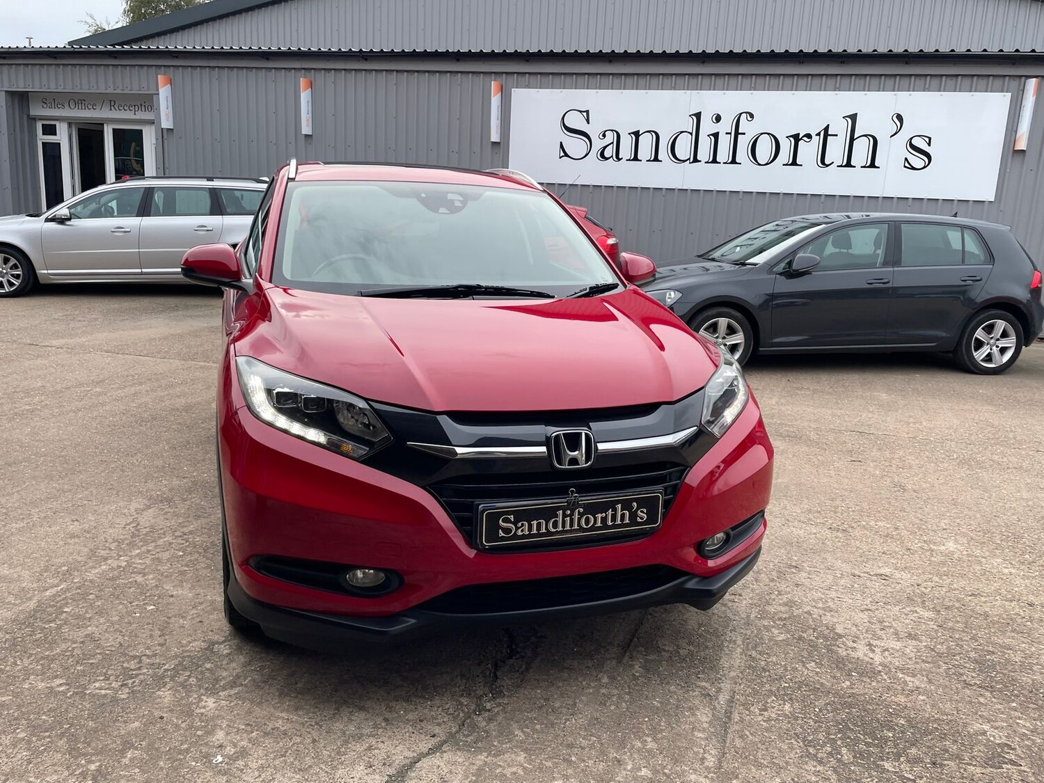 Used Honda HR-V 2017 for sale - 76086570: Photo 38