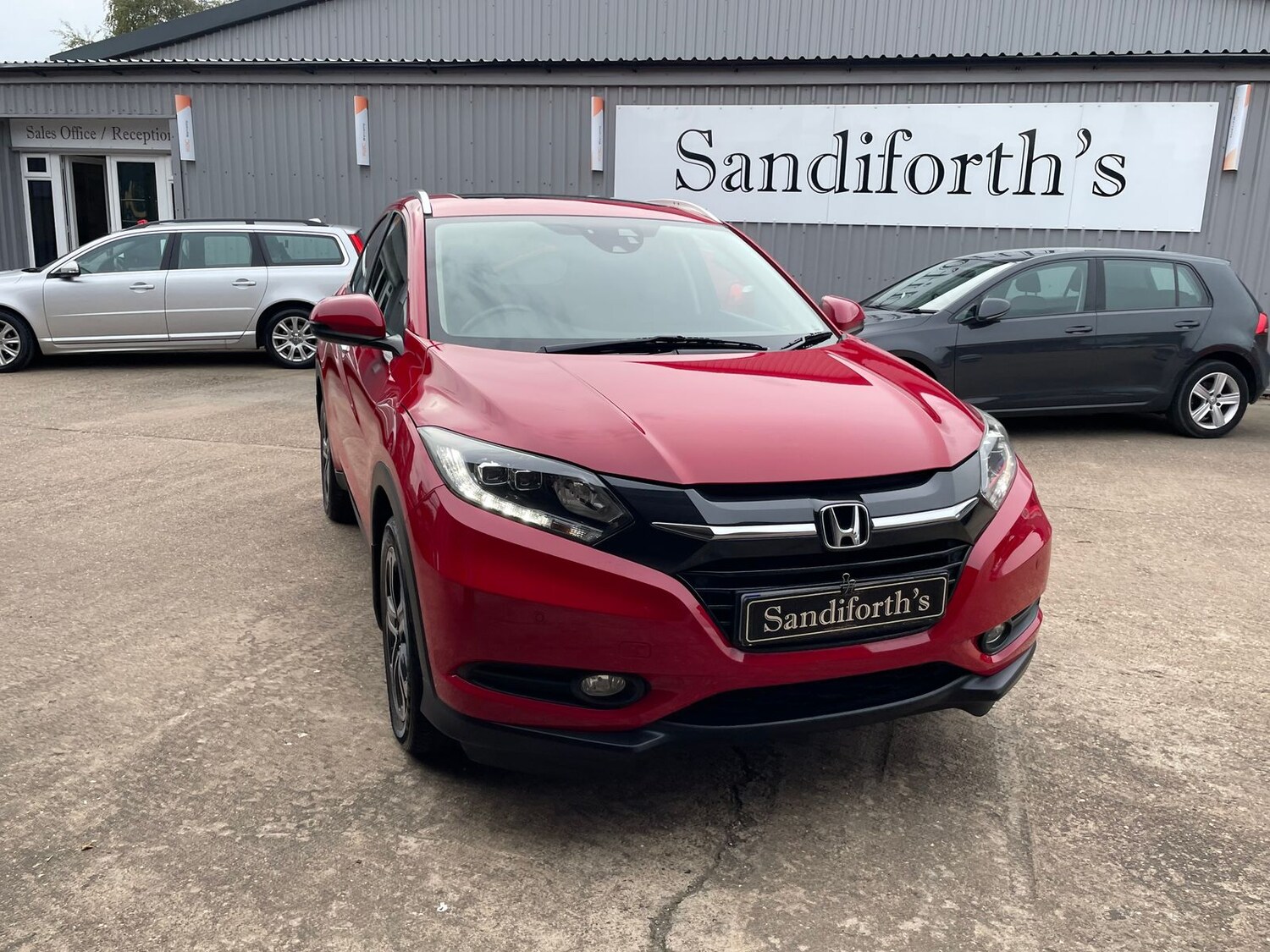 Used Honda HR-V 2017 for sale - 76086570: Photo 39