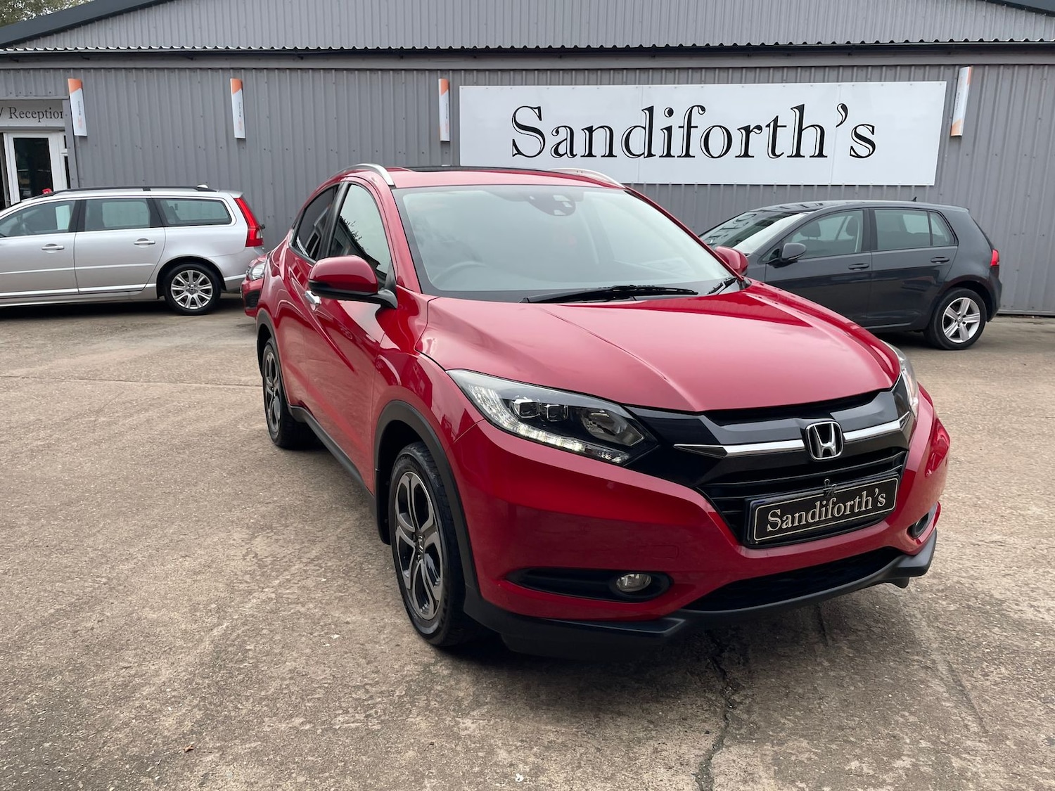 Used Honda HR-V 2017 for sale - 76086570: Photo 40