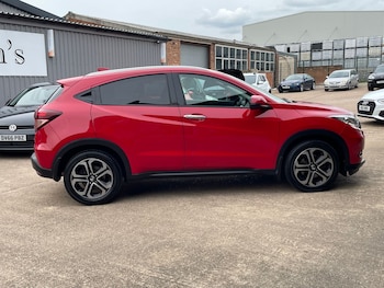 Used Honda HR-V 2017 for sale - 76086570: Photo 4