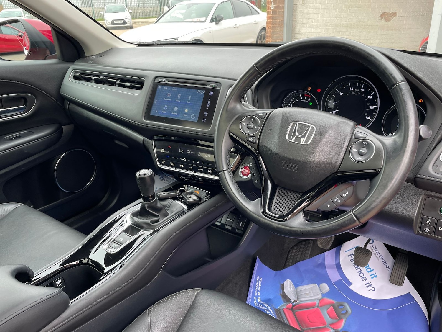 Used Honda HR-V 2017 for sale - 76086570: Photo 8