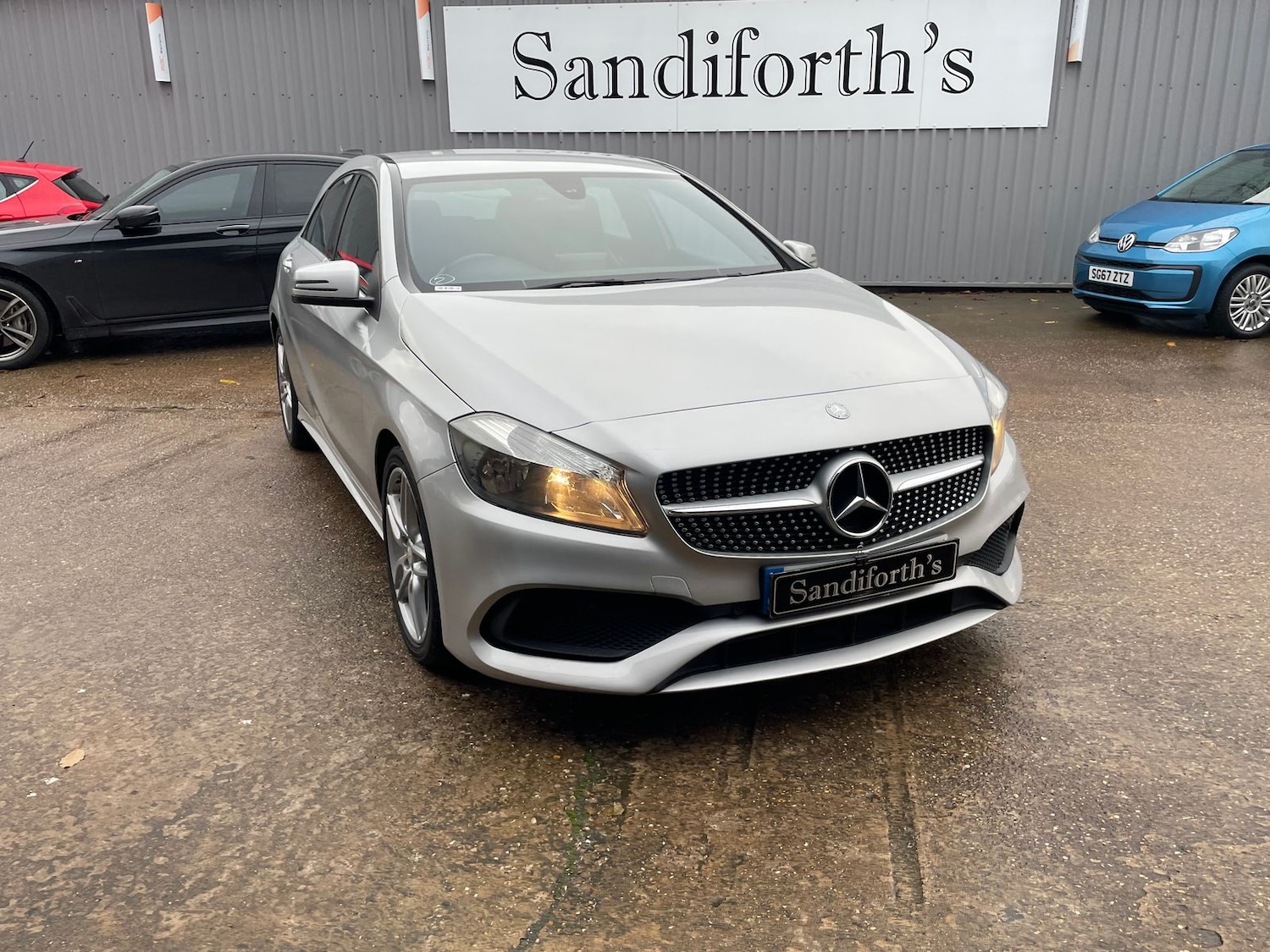 Used Mercedes-Benz A-Class 2017 for sale - 76543140: Photo 32