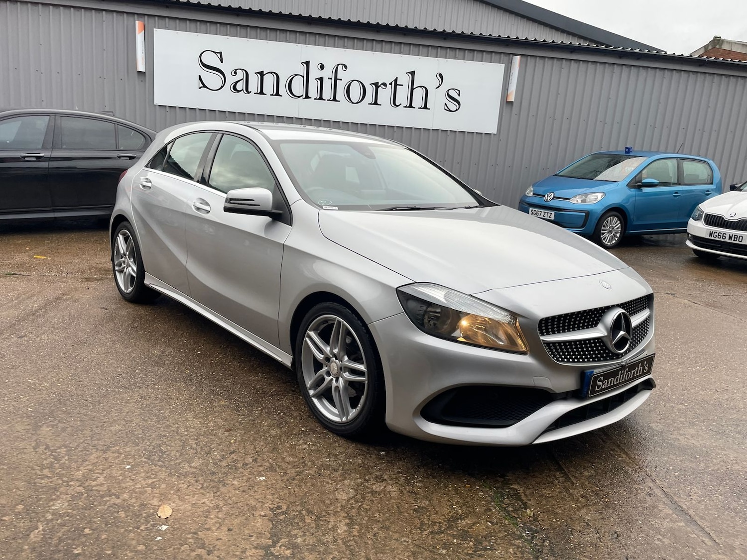 Used Mercedes-Benz A-Class 2017 for sale - 76543140: Photo 35