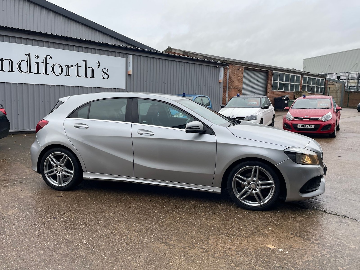 Used Mercedes-Benz A-Class 2017 for sale - 76543140: Photo 39
