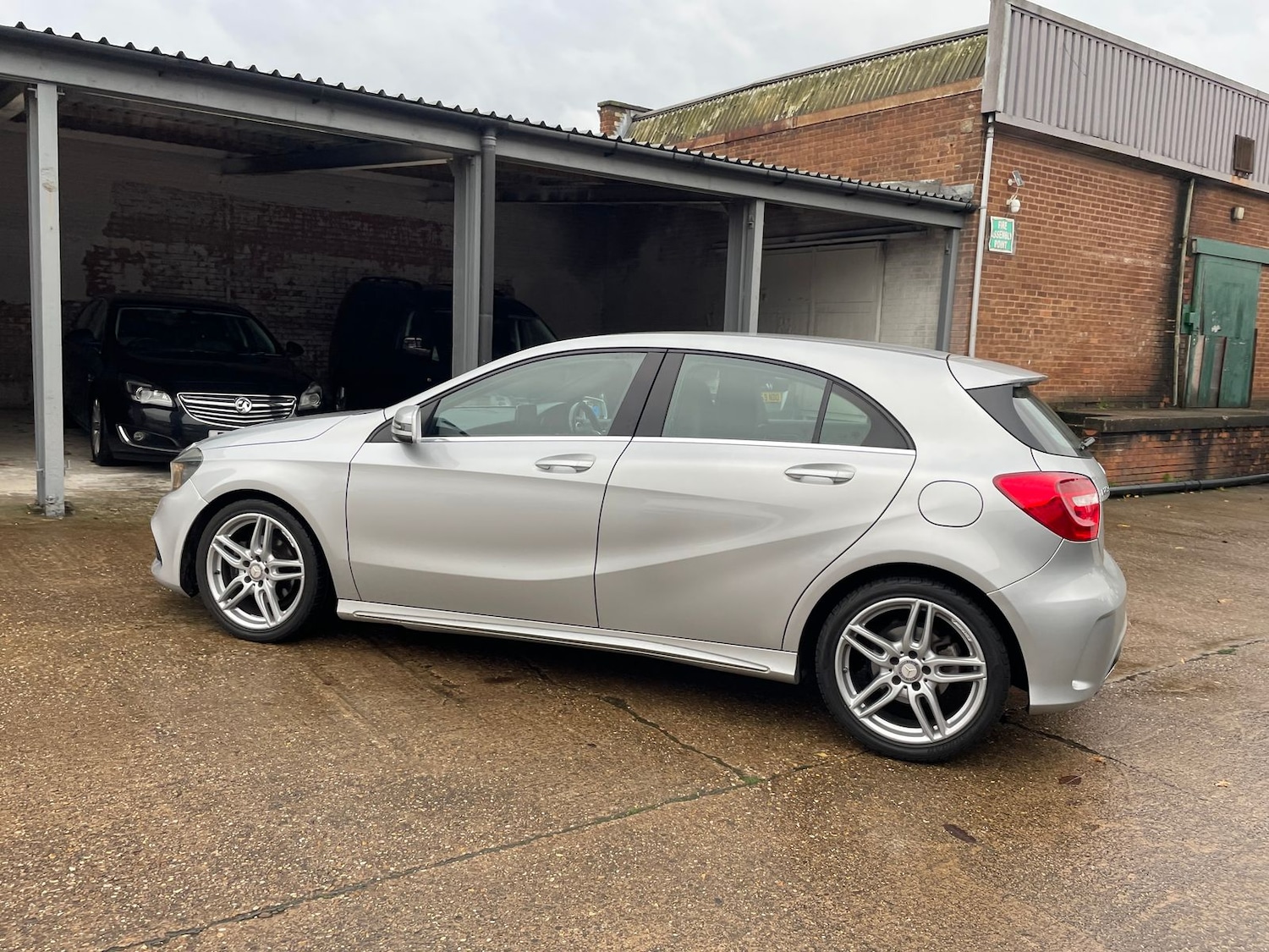 Used Mercedes-Benz A-Class 2017 for sale - 76543140: Photo 60