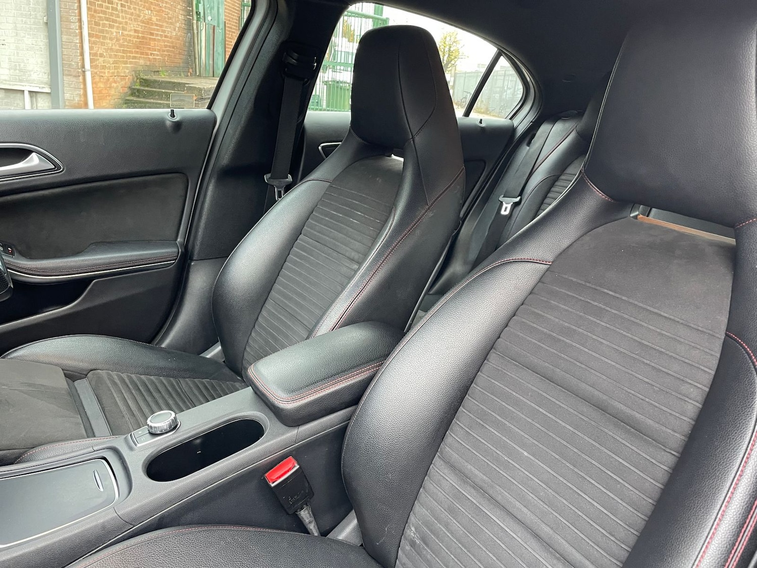 Used Mercedes-Benz A-Class 2017 for sale - 76543140: Photo 9