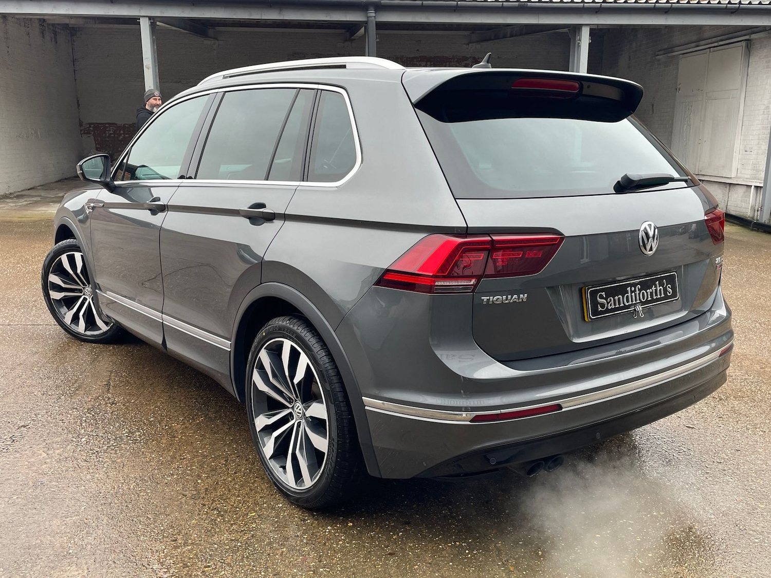 Used Volkswagen Tiguan 2016 for sale - 77405590: Photo 17