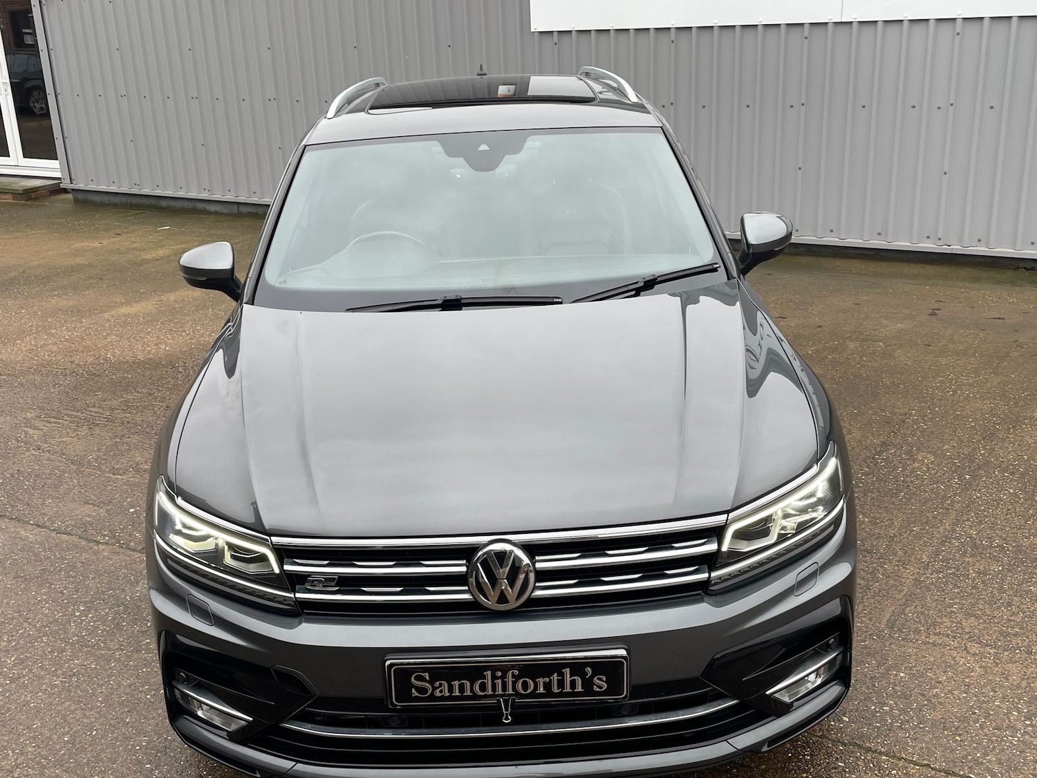Used Volkswagen Tiguan 2016 for sale - 77405590: Photo 24