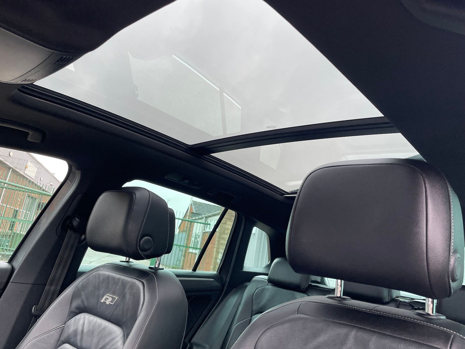 Used Volkswagen Tiguan 2016 for sale - 77405590: Photo 28