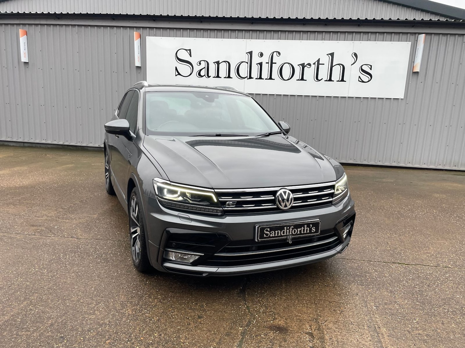 Used Volkswagen Tiguan 2016 for sale - 77405590: Photo 38