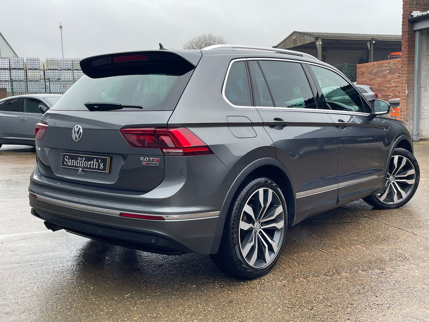 Used Volkswagen Tiguan 2016 for sale - 77405590: Photo 5