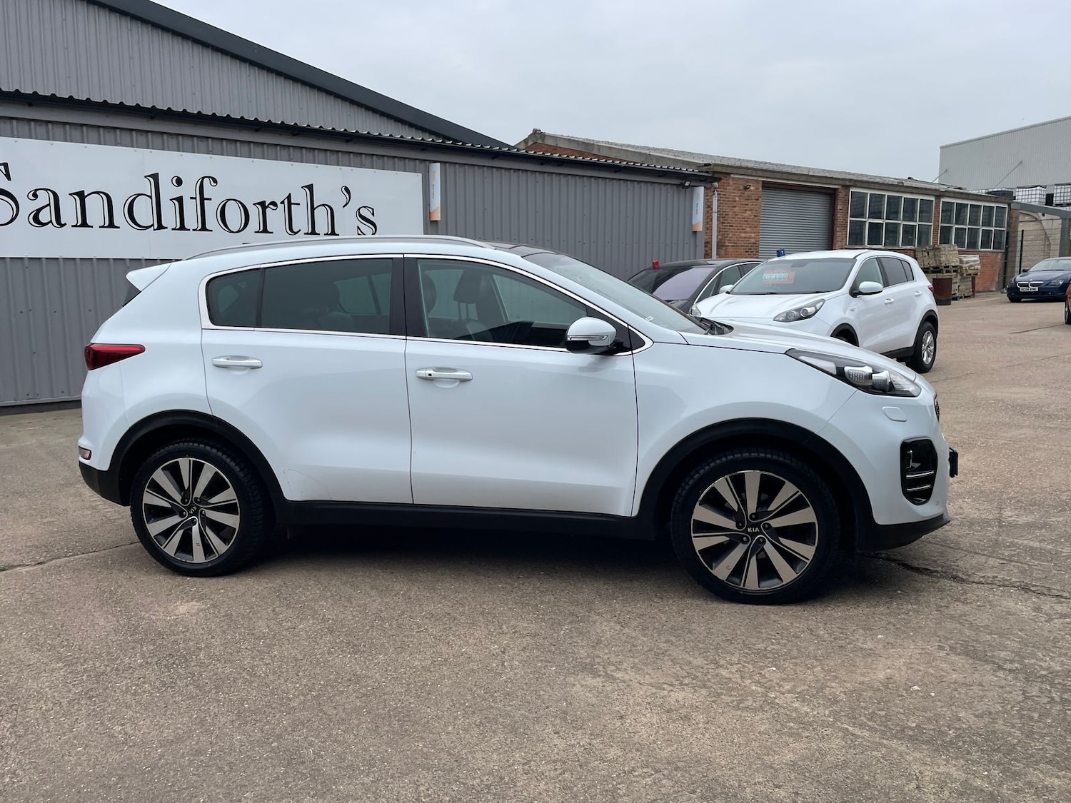 Used Kia Sportage 2017 for sale - 78103118: Photo 46