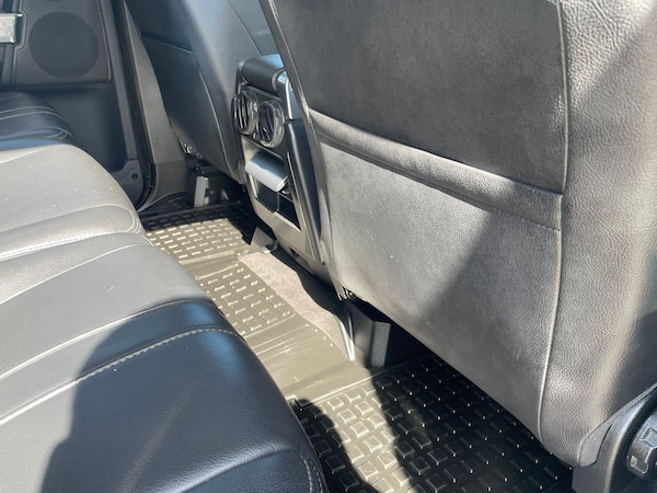 Used Land Rover Discovery 4 2014 for sale - 75163198: Photo 32