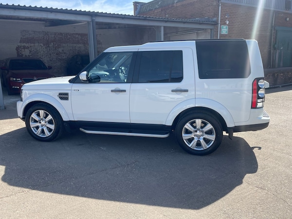 Used Land Rover Discovery 4 2014 for sale - 75163198: Photo 65