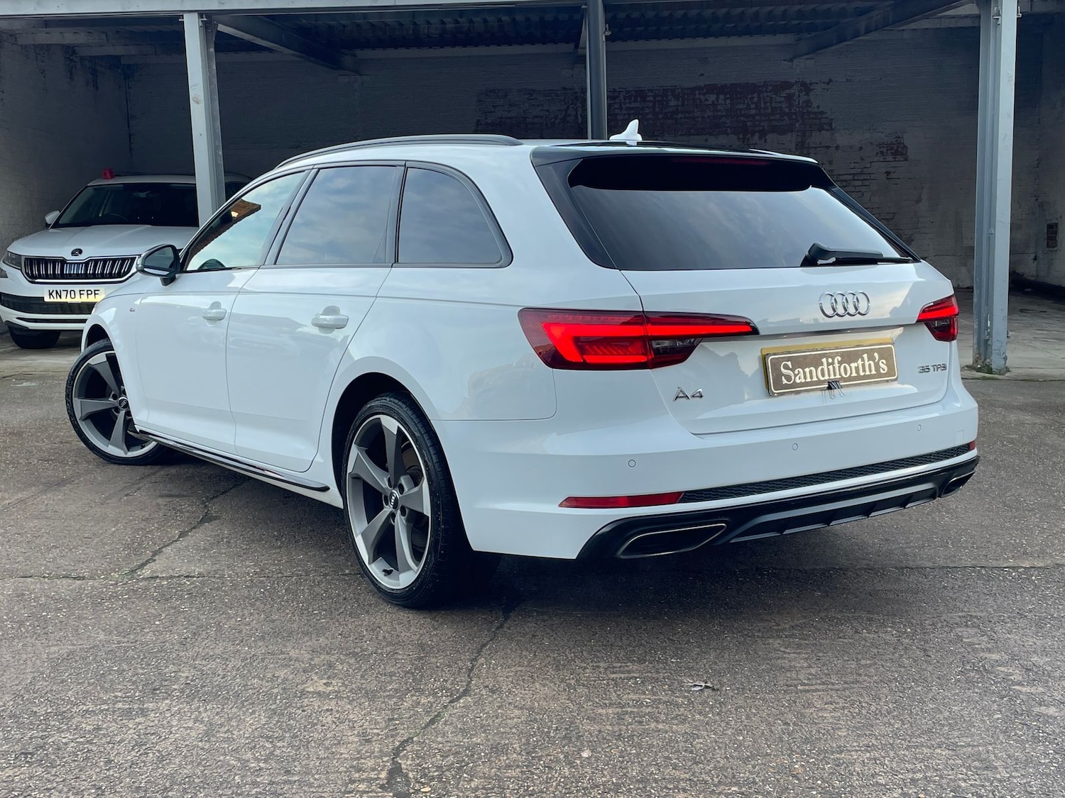 Used Audi A4 Avant 2019 for sale - 77158098: Photo 23
