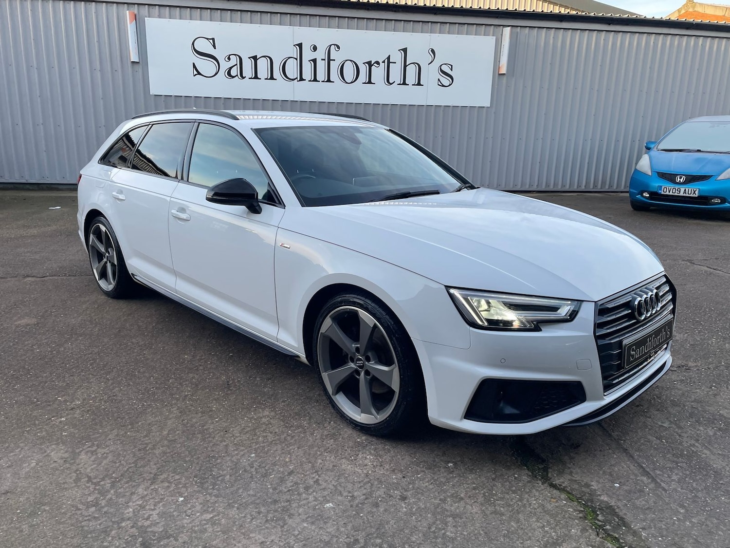 Used Audi A4 Avant 2019 for sale - 77158098: Photo 40