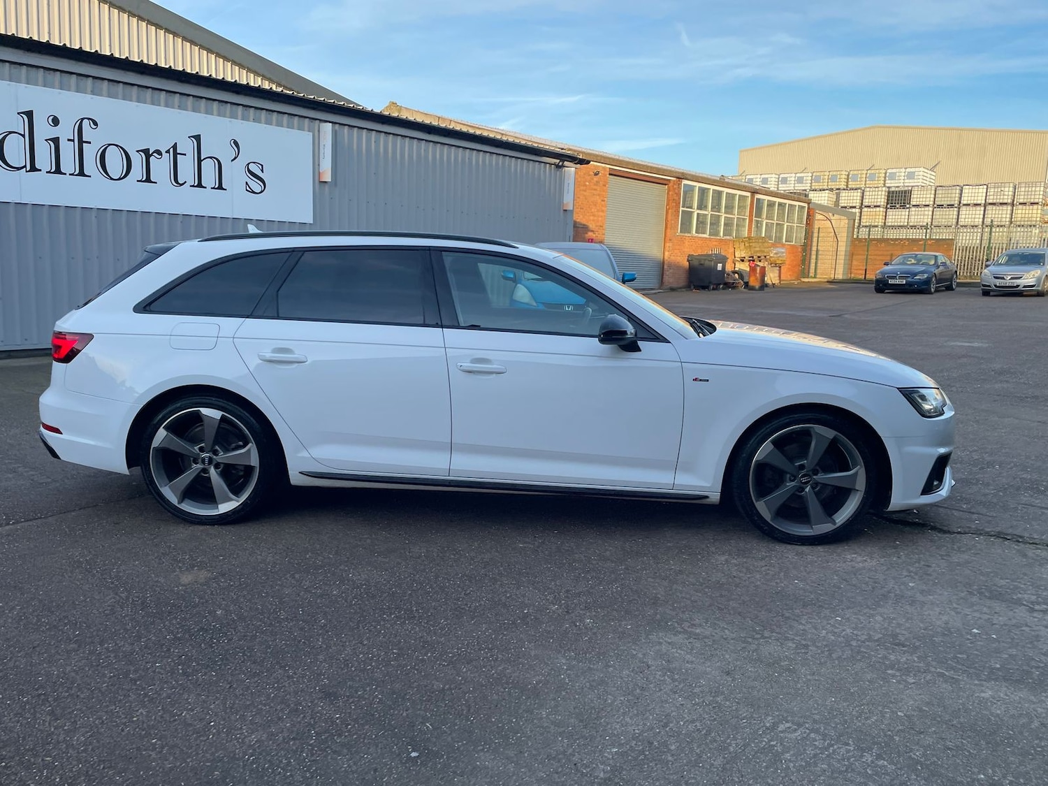 Used Audi A4 Avant 2019 for sale - 77158098: Photo 45