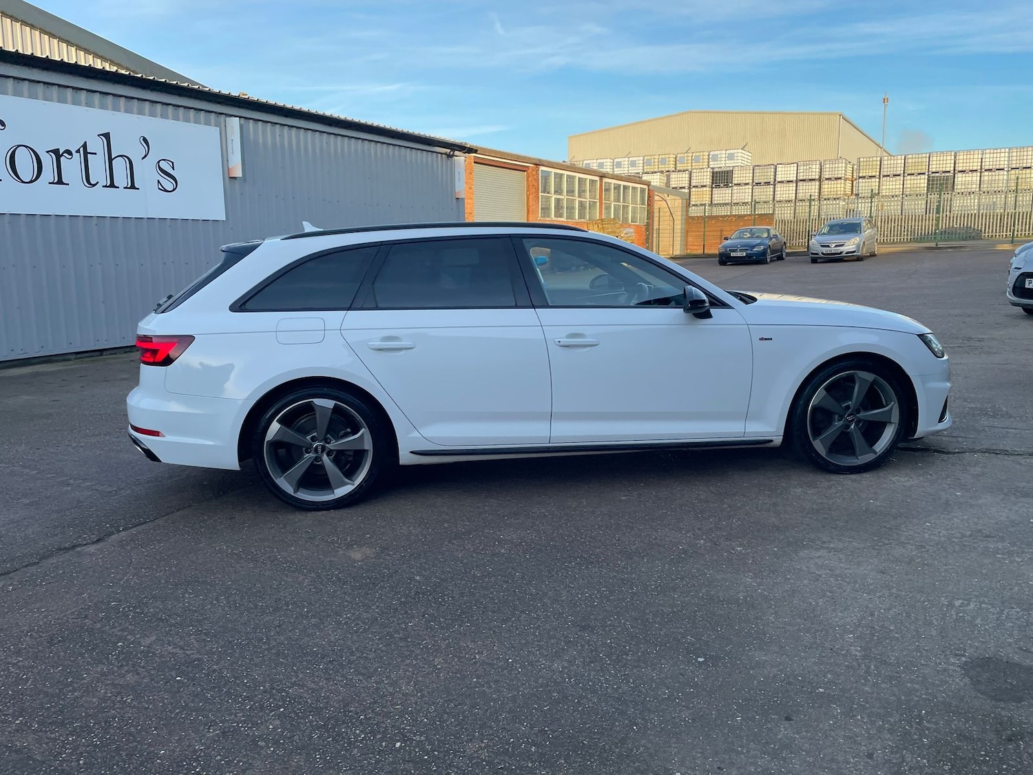 Used Audi A4 Avant 2019 for sale - 77158098: Photo 47