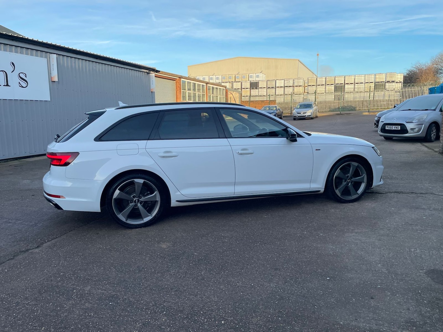 Used Audi A4 Avant 2019 for sale - 77158098: Photo 48