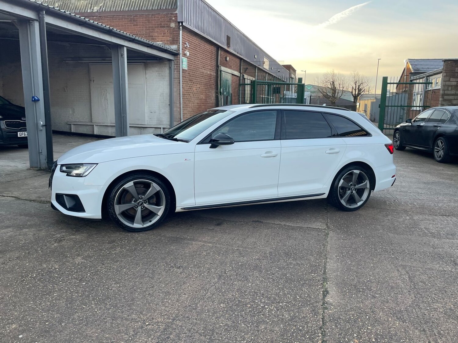 Used Audi A4 Avant 2019 for sale - 77158098: Photo 70