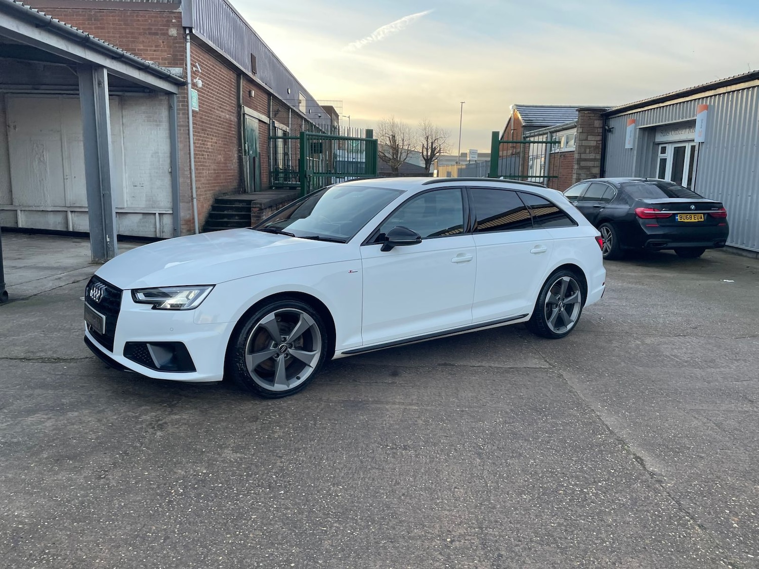 Used Audi A4 Avant 2019 for sale - 77158098: Photo 72