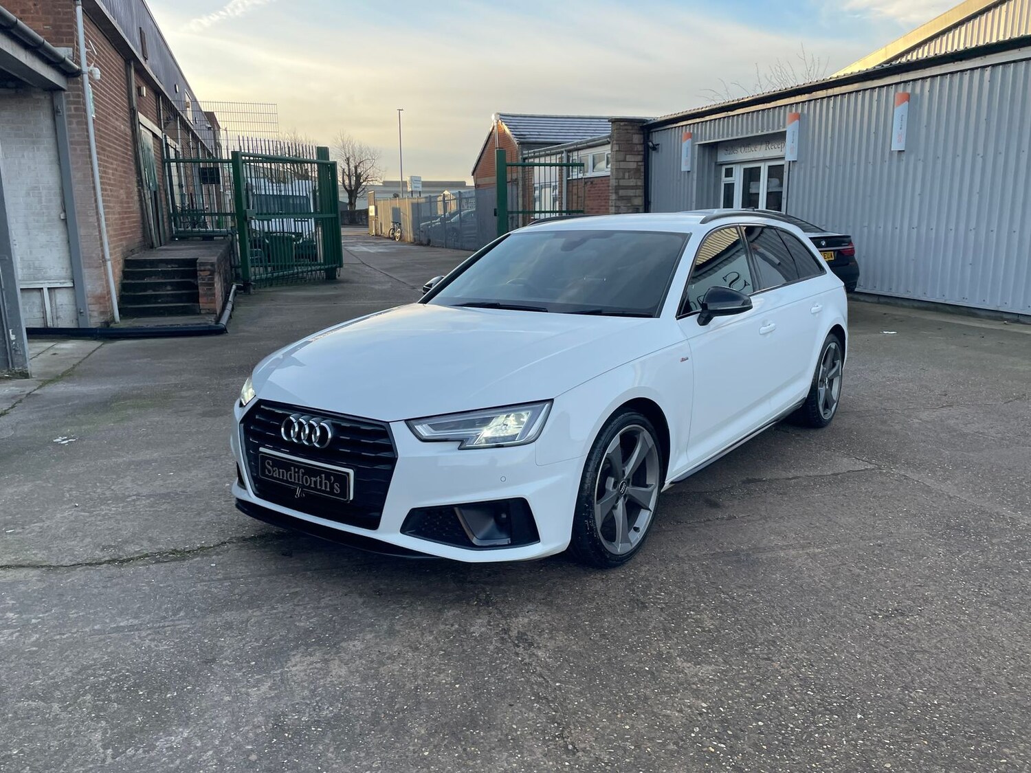 Used Audi A4 Avant 2019 for sale - 77158098: Photo 75