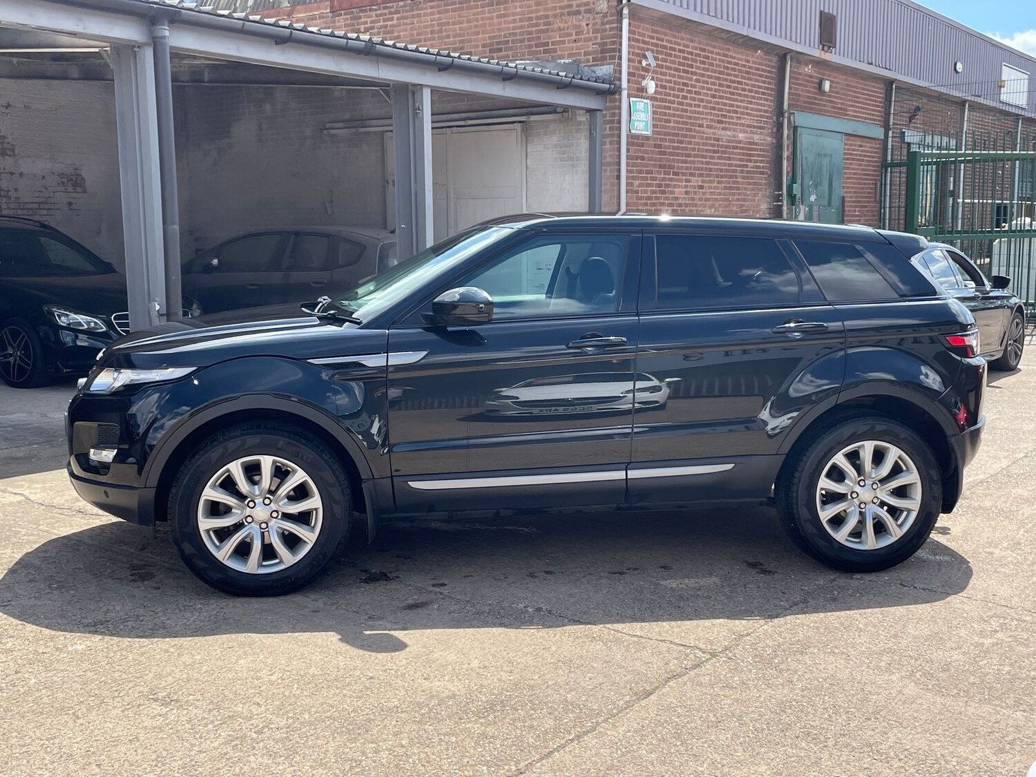 Vehicle 28