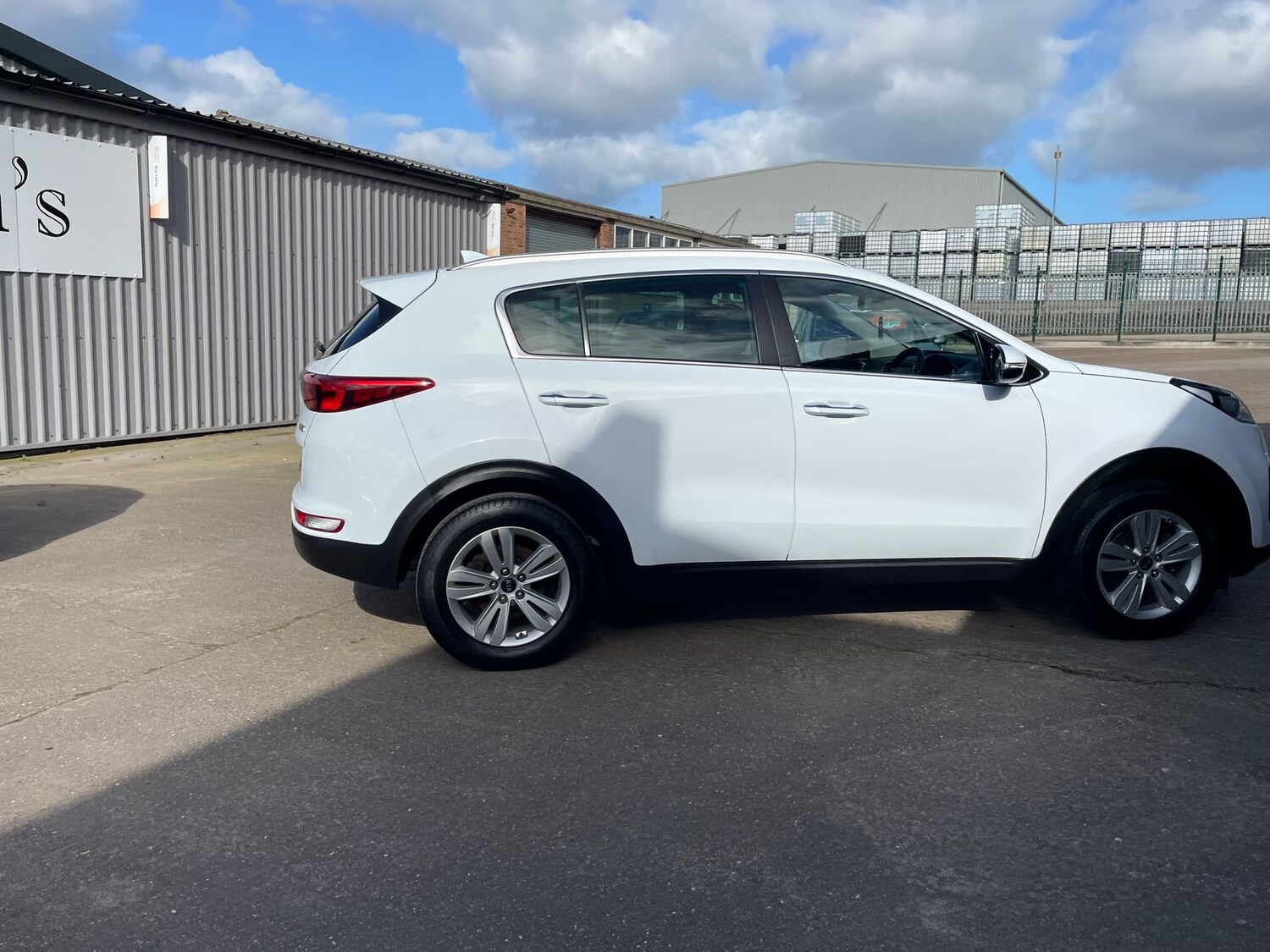 Used Kia Sportage 2017 for sale - 77841699: Photo 42