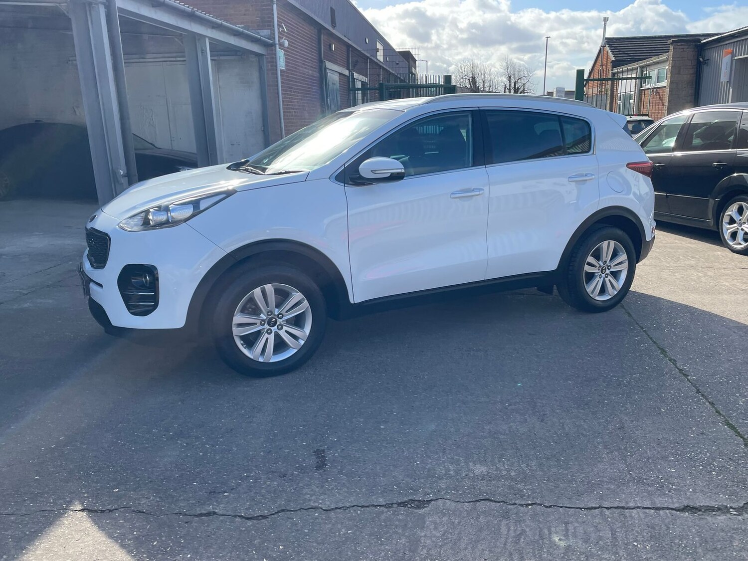 Used Kia Sportage 2017 for sale - 77841699: Photo 64