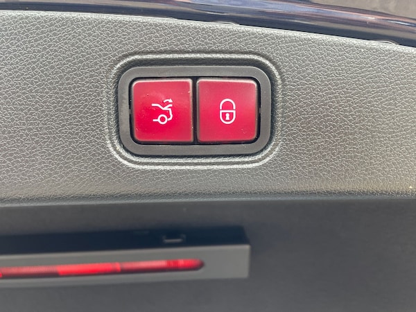 Used Mercedes-Benz E-Class 2018 for sale - 75281744: Photo 17