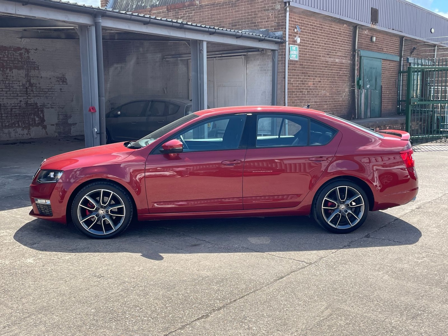 Vehicle 28