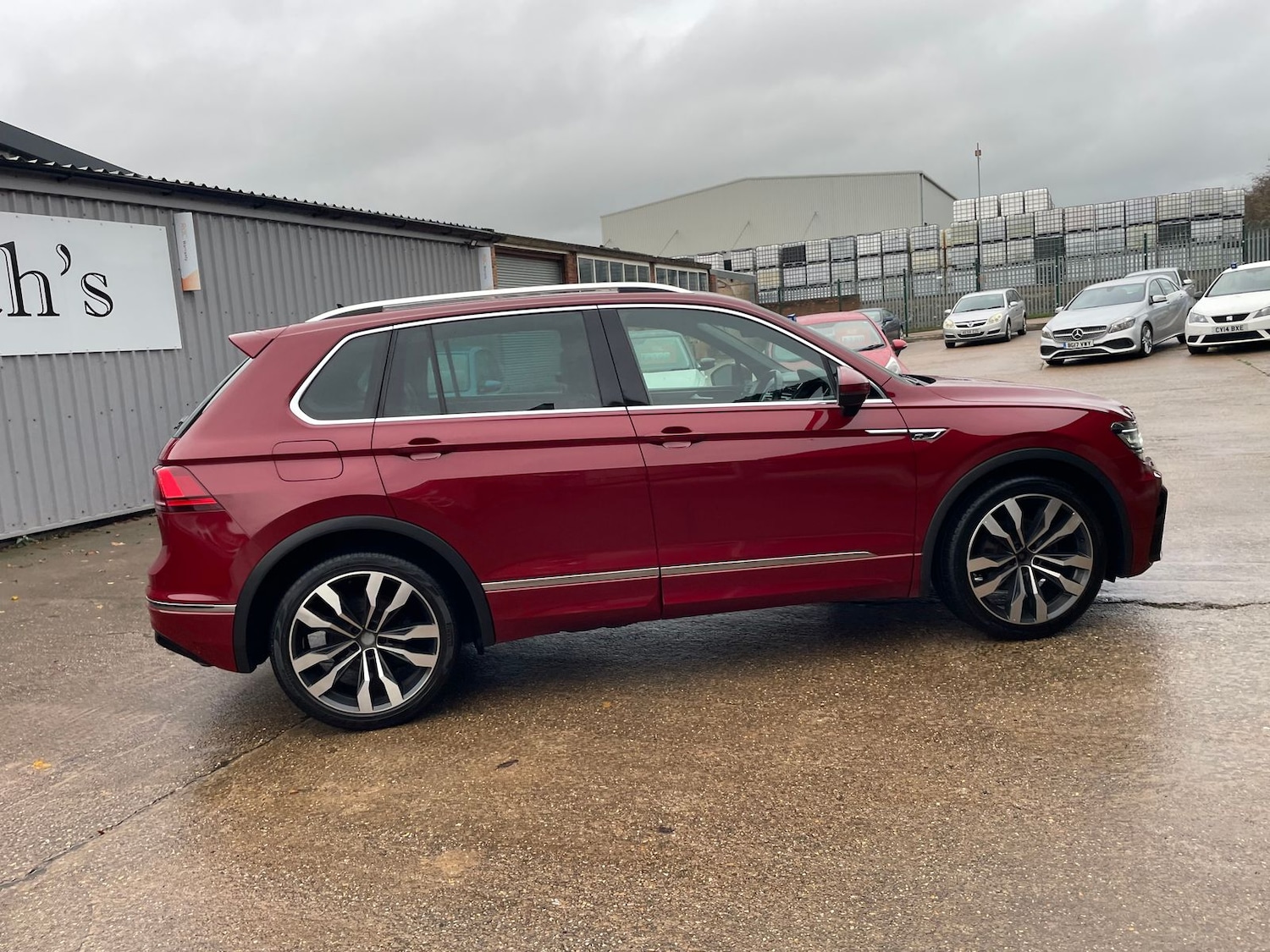 Used Volkswagen Tiguan 2018 for sale - 76543135: Photo 51