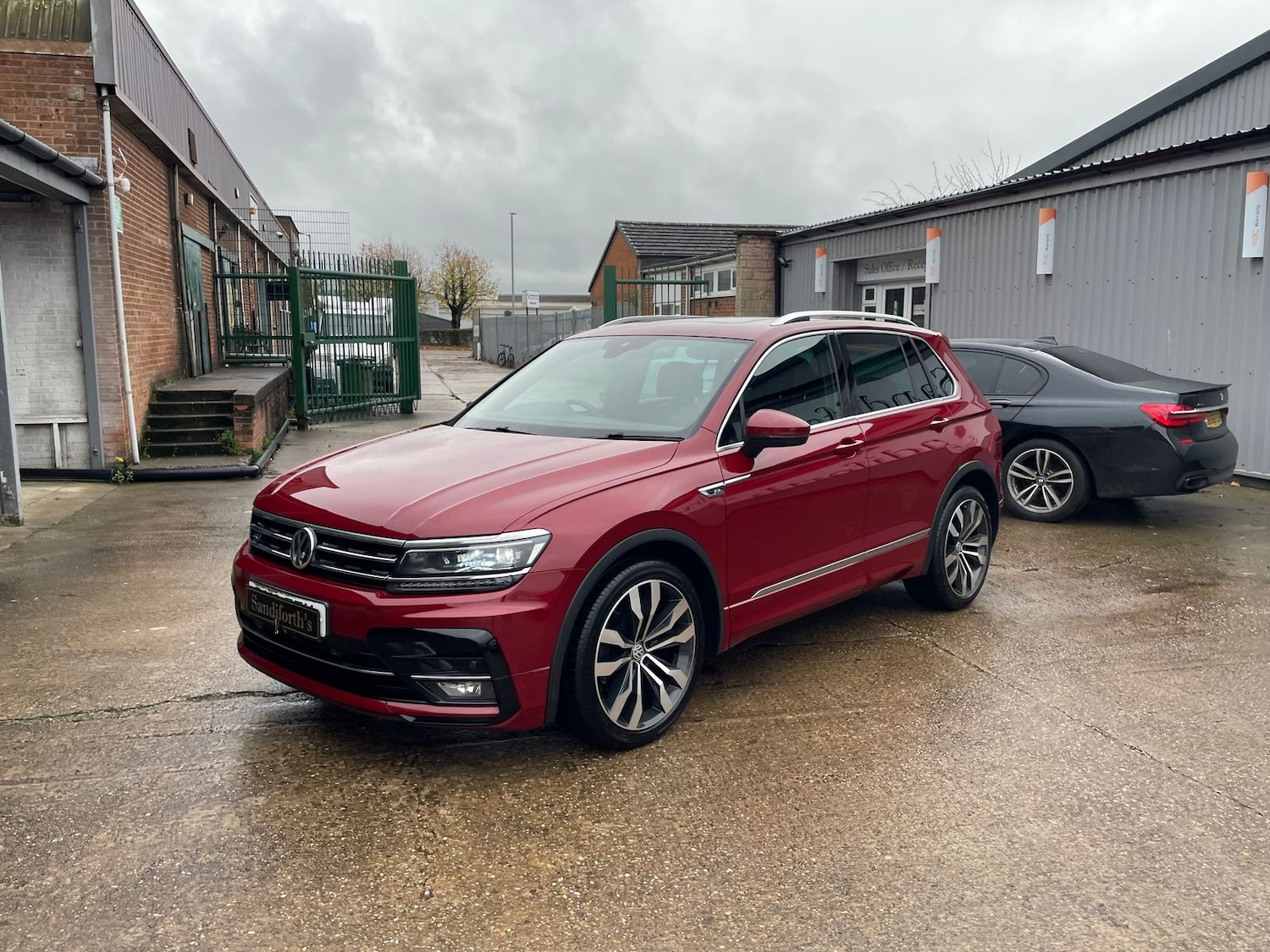 Used Volkswagen Tiguan 2018 for sale - 76543135: Photo 77