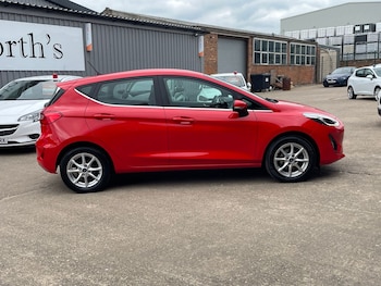 Used Ford Fiesta 2018 for sale - 75201418: Photo