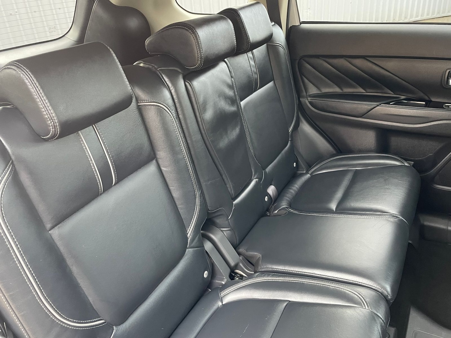 Used Mitsubishi Outlander 2017 for sale - 77169445: Photo 10