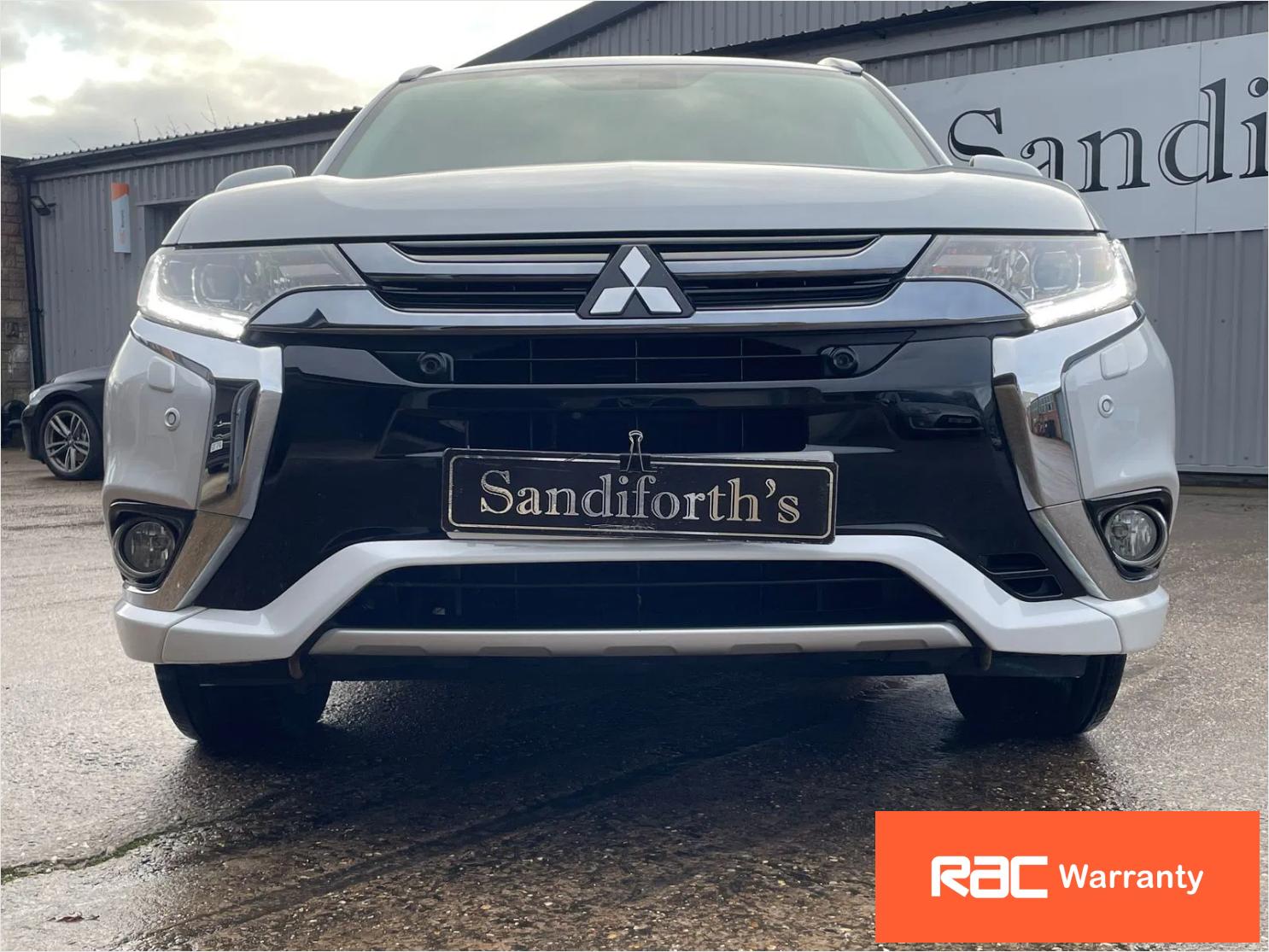 Used Mitsubishi Outlander 2017 for sale - 77169445: Photo 2