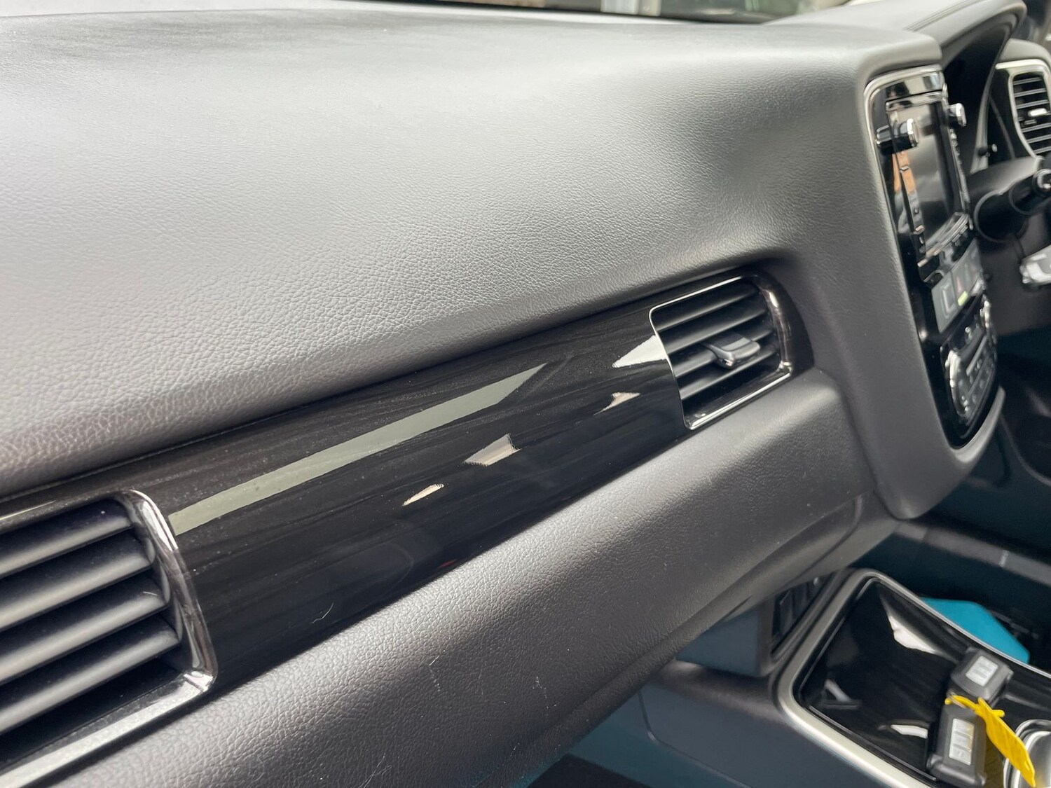 Used Mitsubishi Outlander 2017 for sale - 77169445: Photo 29