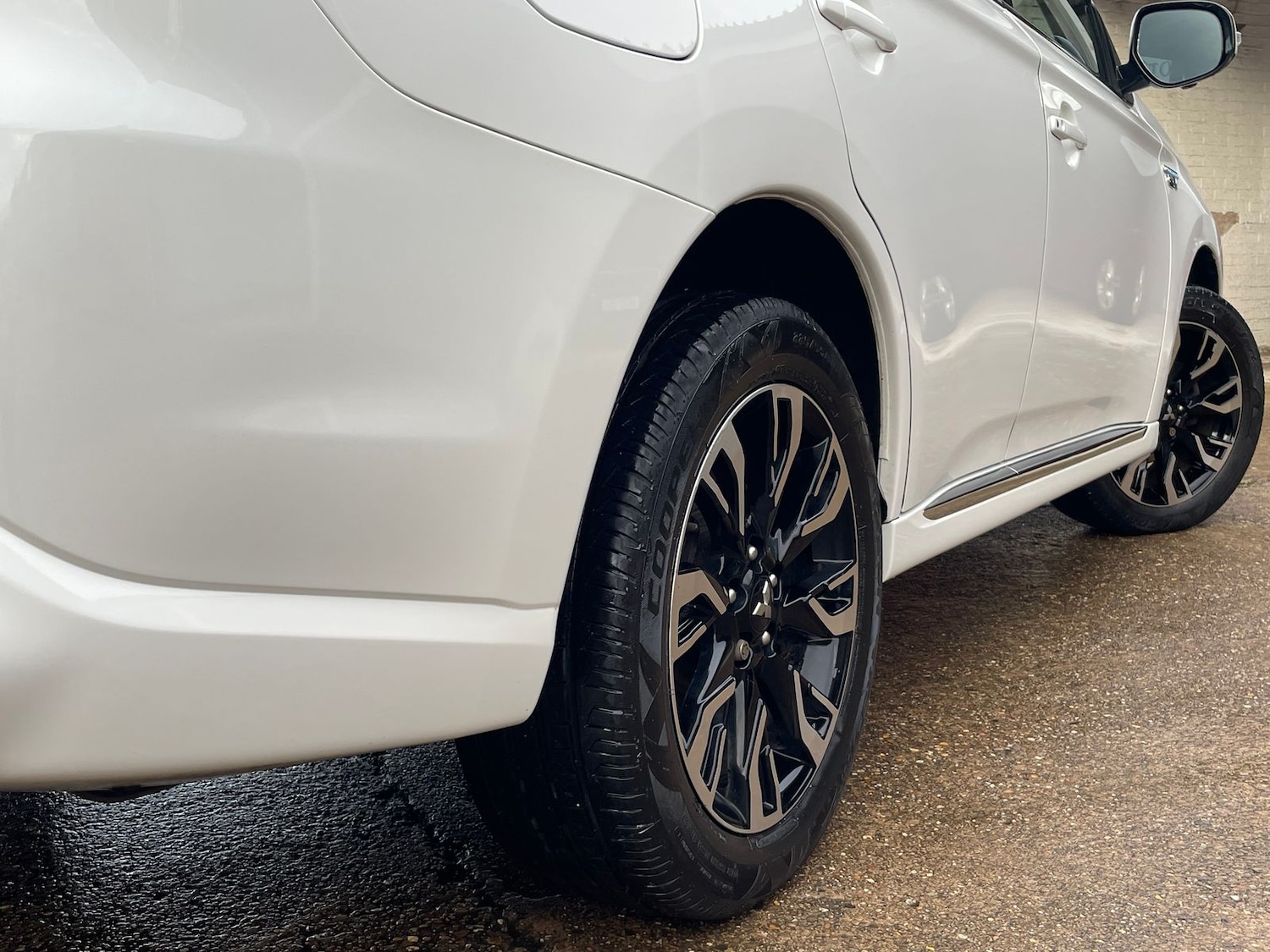 Used Mitsubishi Outlander 2017 for sale - 77169445: Photo 30