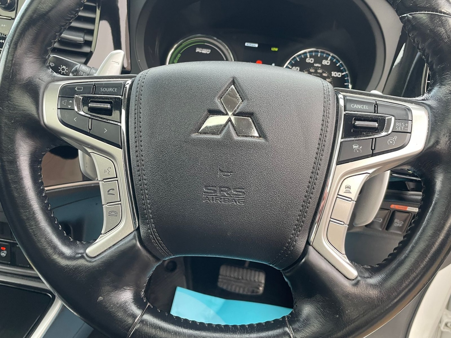 Used Mitsubishi Outlander 2017 for sale - 77169445: Photo 37