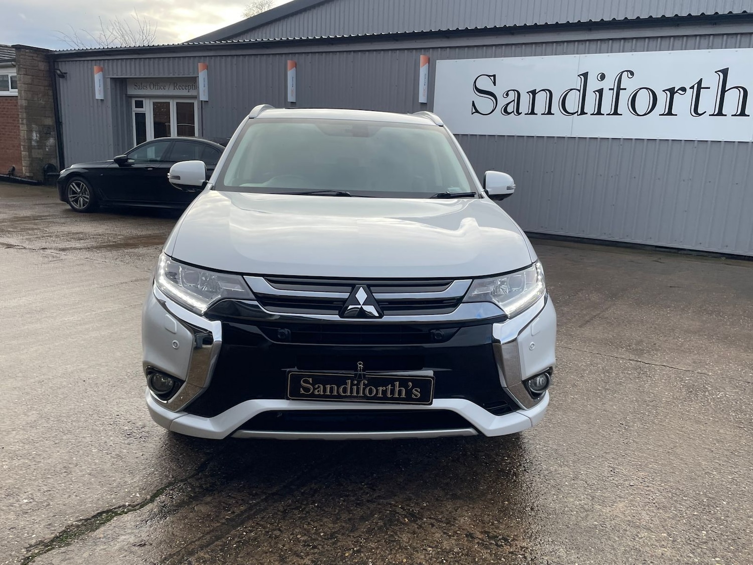 Used Mitsubishi Outlander 2017 for sale - 77169445: Photo 39
