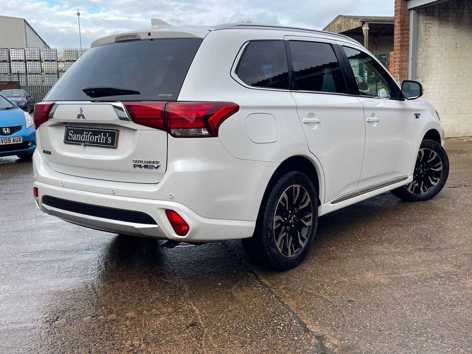 Used Mitsubishi Outlander 2017 for sale - 77169445: Photo 5