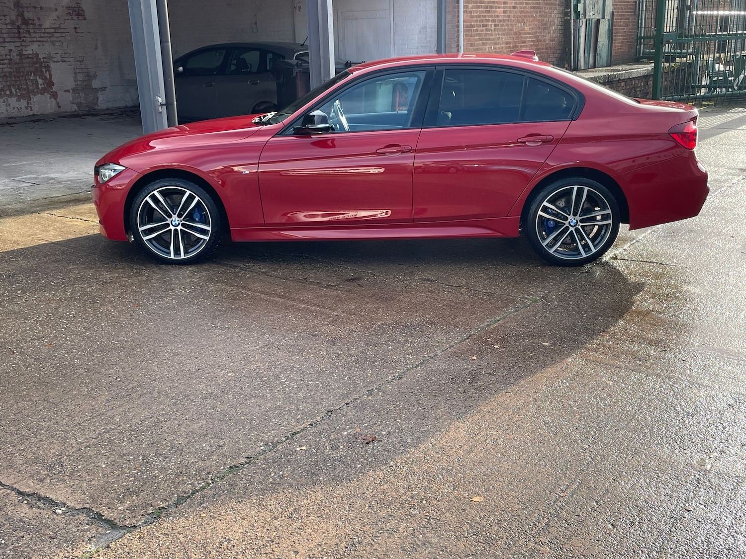 Used BMW 3 Series 2018 for sale - 76842228: Photo 28