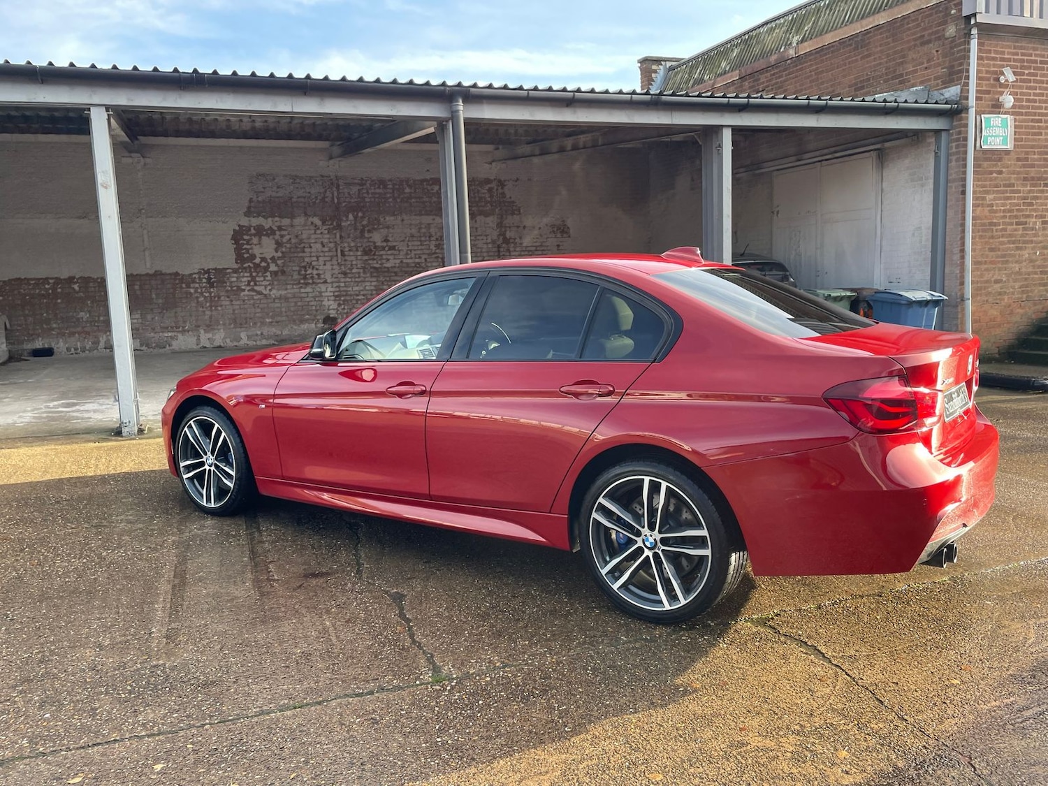 Used BMW 3 Series 2018 for sale - 76842228: Photo 64