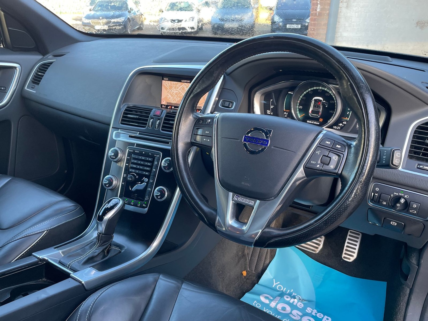 Used Volvo XC60 2017 for sale - 76875097: Photo 10