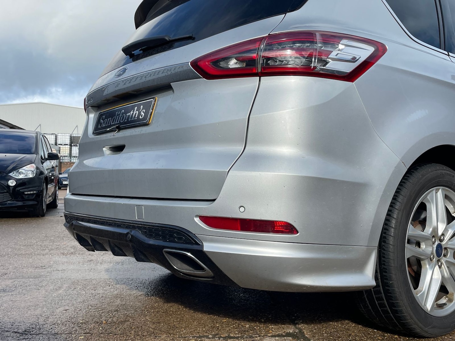 Used Ford S-Max 2017 for sale - 76338680: Photo 26