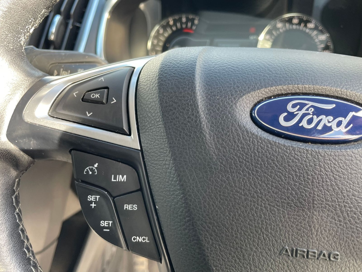 Used Ford S-Max 2017 for sale - 76338680: Photo 33