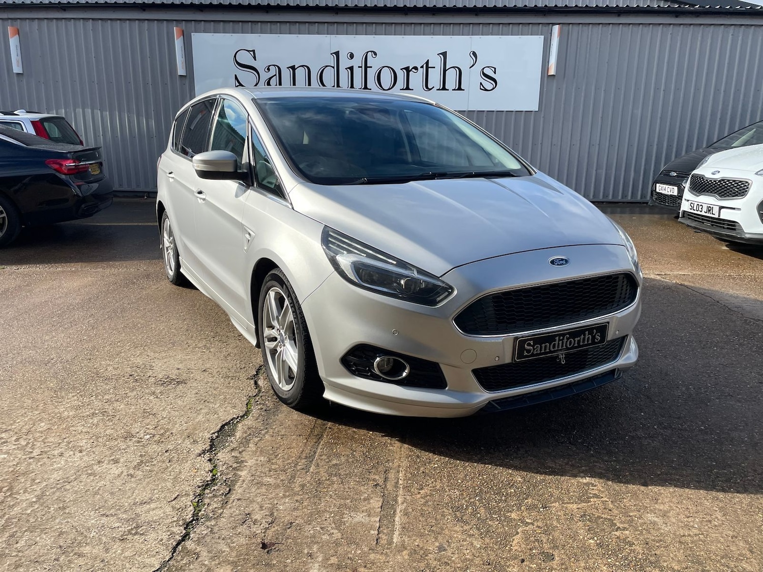 Used Ford S-Max 2017 for sale - 76338680: Photo 40